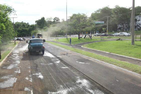  Rotat&oacute;ria do Parque dos Poderes &eacute; interditada para recapeamento da Afonso Pena