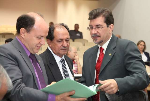 Assembleia marca para o dia 11 elei&ccedil;&atilde;o da Mesa Diretora