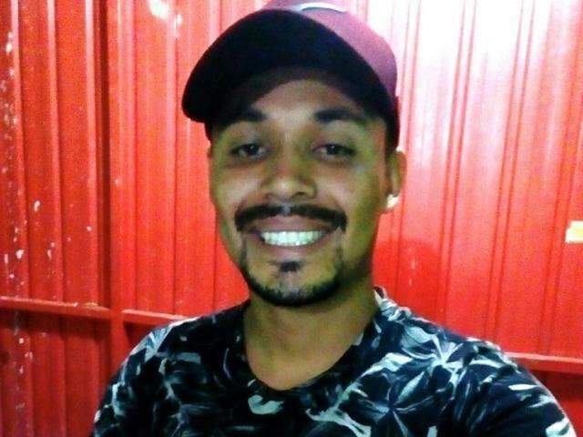 PMs presos por assalto levaram R$ 700 e agrediram morador a coronhadas