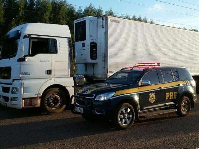 Carreta com 40 mil cigarros contrabandeados &eacute; apreendida na MS-395