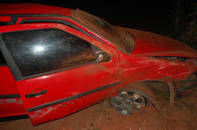  Homem fica ferido em capotagem na MS-376 entre Vicentina e Jate&iacute;