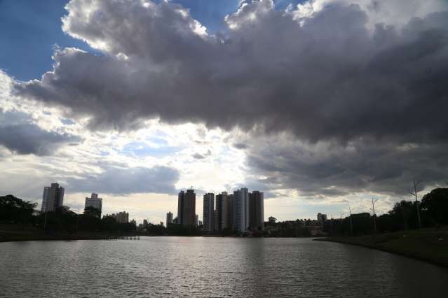 Fim de semana sem previs&atilde;o de chuvas e m&aacute;xima de 34&ordm;C em MS