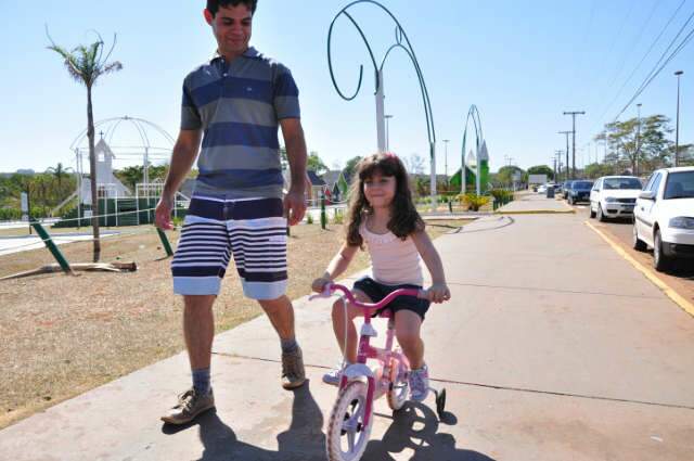  Entre bicicletas e Barbies, pais ganham declara&ccedil;&otilde;es de amor dos pequenos