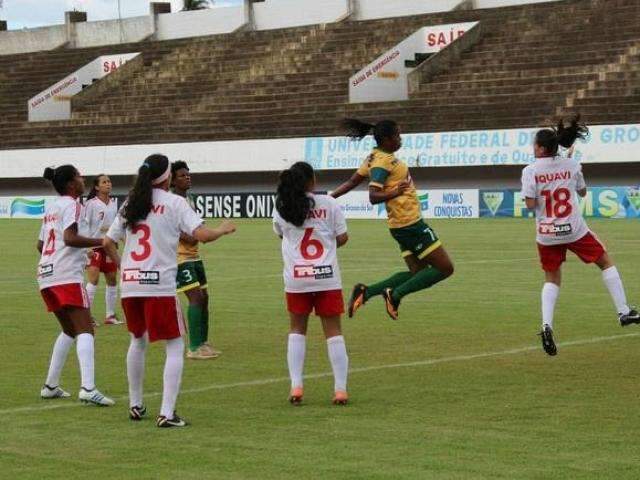 Comercial e Moreninhas definem nesta tarde segunda vaga na final 