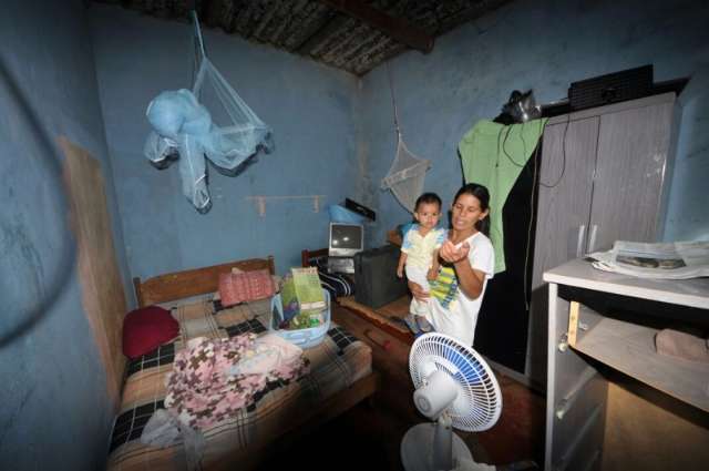 Moradores contabilizam estragos de pior alagamento desde 2006
