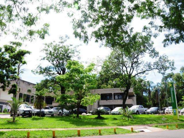 Governo contrata empresa por R$ 1,9 milh&atilde;o para obras em duas cidades