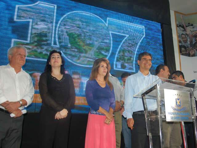  Trad &eacute; elogiado por cuidar da inf&acirc;ncia ao lan&ccedil;ar R$ 107 milh&otilde;es em obras