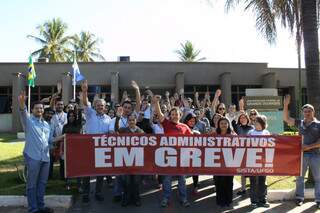 Funcionários da UFGD iniciaram a greve nesta quarta-feira (15). (Foto: Divulgação)