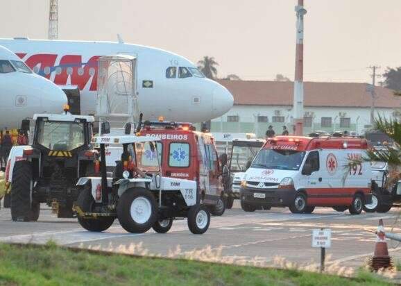 Avi&atilde;o fez pouso de emerg&ecirc;ncia, mas morte foi constatada no voo