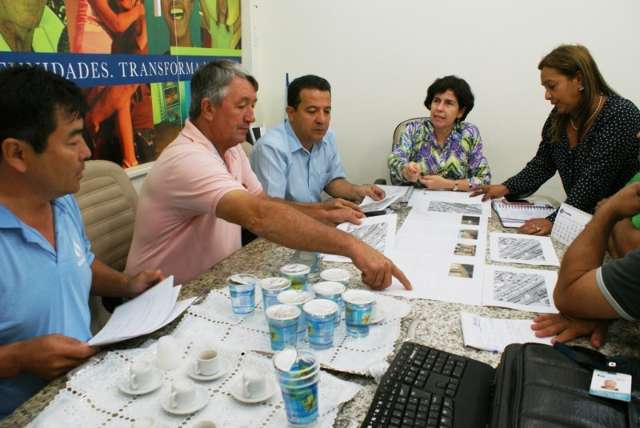 Associa&ccedil;&atilde;o solicita ced&ecirc;ncia de &aacute;rea para reestrutura&ccedil;&atilde;o de Feira Livre