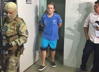 Felipe foi apresentado pela polícia nesta segunda-feira (Foto: Mais Goiás) 