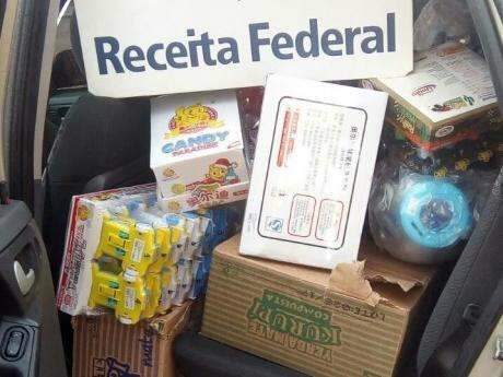 Opera&ccedil;&atilde;o Muro Alto apreende 730 kg de maconha e itens contrabandeados