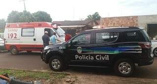 Homem é encontrado morto embaixo de cama com ferimento no rosto Homem é encontrado morto embaixo de cama com ferimento no rosto