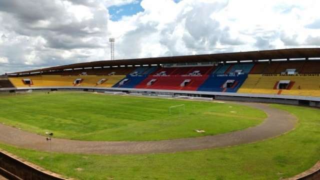 Al&eacute;m do Comercial, outras 13 equipes da S&eacute;rie D v&atilde;o jogar de port&otilde;es fechados