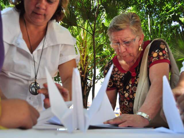  Estudantes da Tasso da Silveira recebem amanh&atilde; origamis enviados de MS