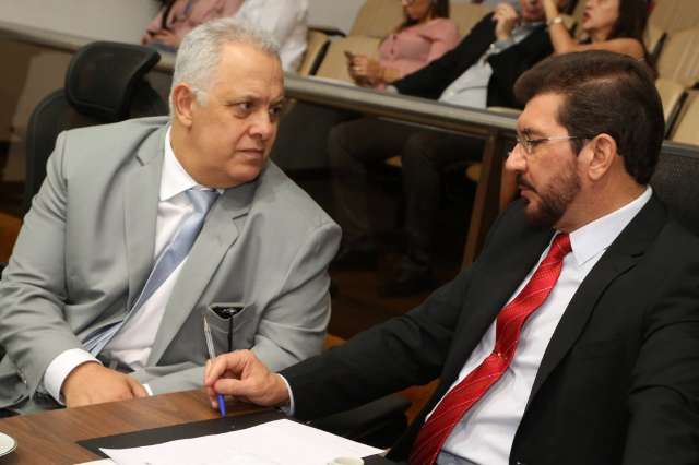 Assembleia aguarda comunicado para iniciar escolha de novo conselheiro