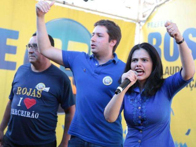 Ap&oacute;s derrota, comit&ecirc; de Rose Modesto tem tristeza e discursos 
