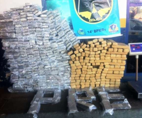 Pol&iacute;cia apreende 400 kg de maconha na BR-276 que iriam para SP