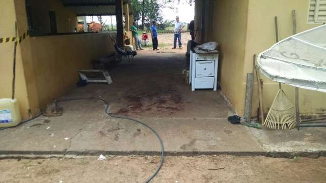 Ap&oacute;s bebedeira e discuss&atilde;o, homem mata colega de trabalho em fazenda 
