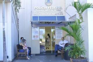 Em média, 60 passaportes são entregues por dia no posto da PF, localizado no Shopping Campo Grande (Foto: Alcides Neto)