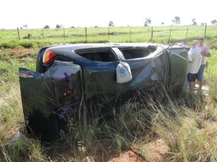 Idosa morre após capotagem de carro na BR-158, em Três Lagoas