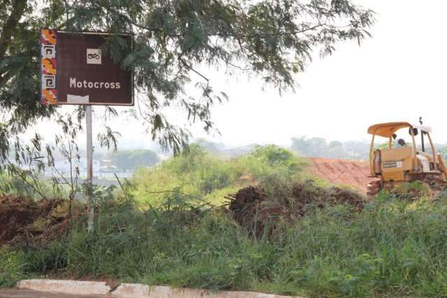 Motocross muda de endere&ccedil;o e pista antiga &eacute; abandonada na Capital