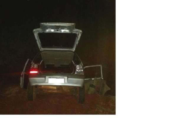 Pol&iacute;cia apreende 271 kg de maconha em rodovia