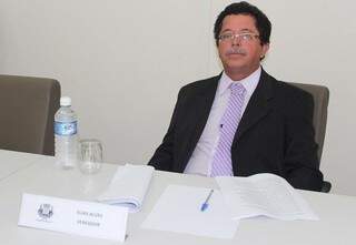 Afastado e réu por corrupção, Elias Alves foi escolhido em eleição realizada em maio de 2013 para presidir a Câmara a partir de janeiro de 2015 (Foto: Arquivo)