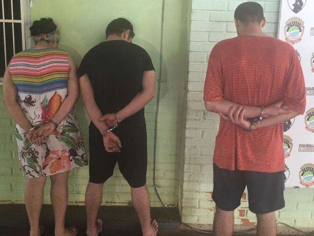 Rastreador de IPhone leva a pol&iacute;cia a trio suspeito de assalto