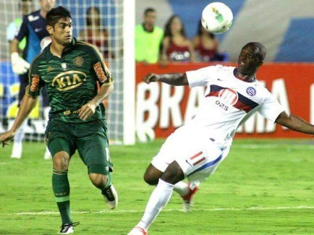 Palmeiras vence Bahia por 1 a 0 e segue luta contra rebaixamento