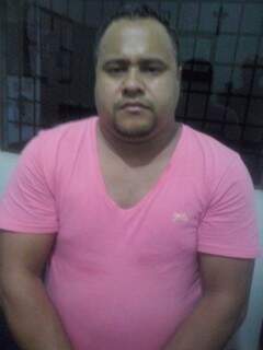 Gerson da Silva Filho foi preso em um ônibus entre Amambai e Coronel Sapucaia (Foto: Divulgação/DOF)