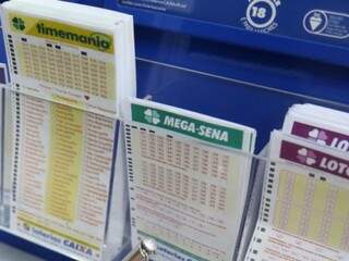 Cartelas de apostas em lotérica da Capital. (Foto: Paulo Francis) 