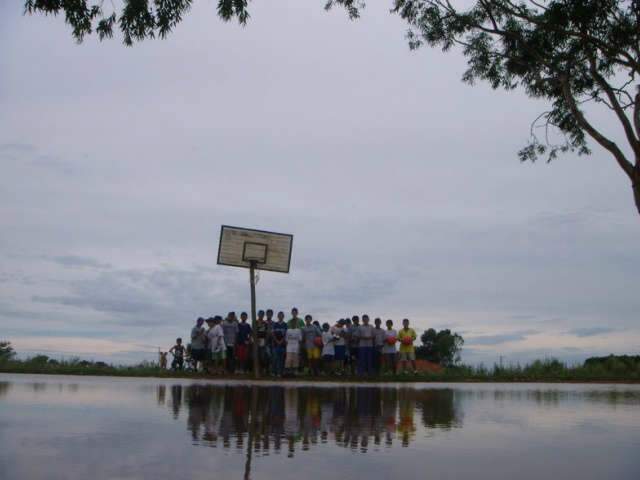  Time de basquete que nasceu no &quot;terr&atilde;o&quot; quer t&iacute;tulo das Olimp&iacute;adas em 2012