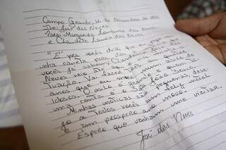 A carta tem a data do dia 12 de novembro de 2013, endereçada a Margarida Lourenço das Neves e Claudete Laura das Neves, respectivamente ex-mulher e filha do ‘seo’ José.