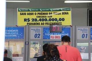 Mega-Sena pode pagar R$ 80 milhões hoje (Foto: Marcos Ermínio)