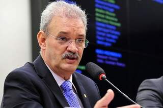 Deputado Geraldo Resende vai ser reeleito na presidência do diretório do PMDB em Dourados (Foto: Arquivo)