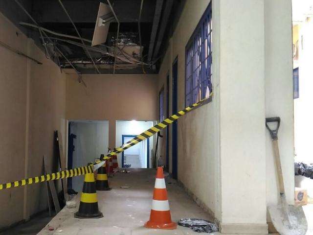 For&ccedil;a-tarefa intensifica obras de acessibilidade no plen&aacute;rio da C&acirc;mara