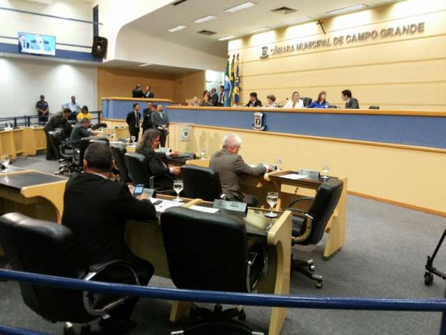C&acirc;mara retorna na quinta com debate do dia do idoso e servi&ccedil;os de beleza