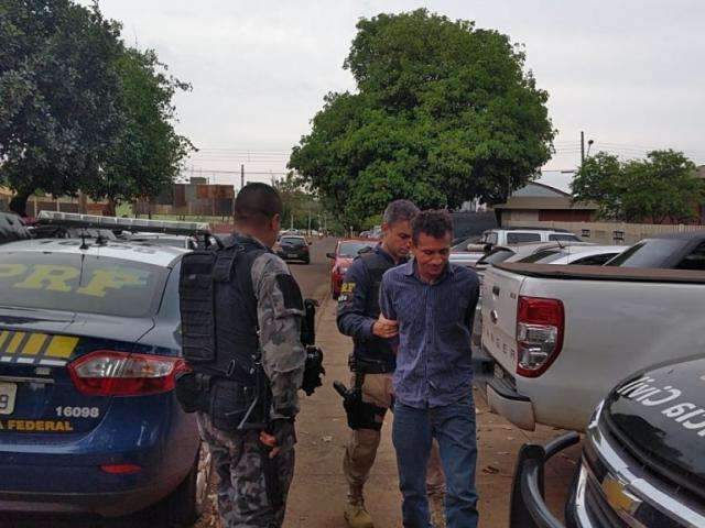 Pedreiro mato-grossense &eacute; preso em MS com 160 quilos de maconha