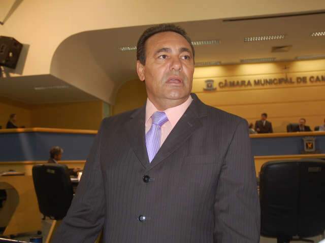  Por 14 a 3, vereadores mant&ecirc;m veto do prefeito &agrave; Lei do Sil&ecirc;ncio