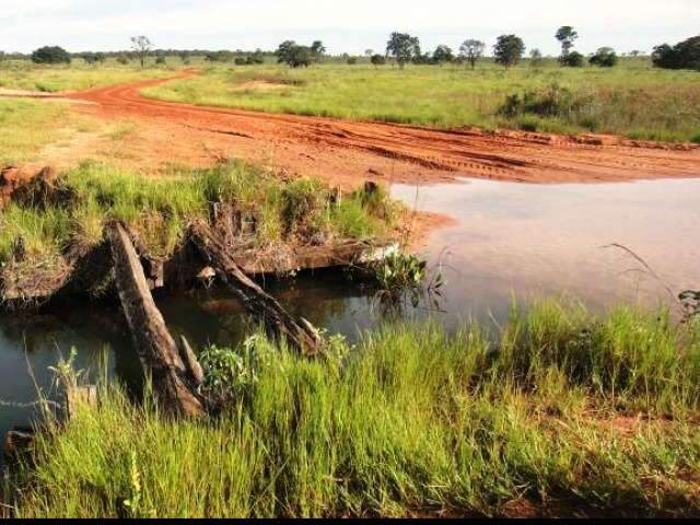  Condi&ccedil;&atilde;o prec&aacute;ria da MS-040 gera reclama&ccedil;&atilde;o e aumenta trajeto