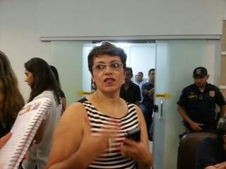 Ritva foi uma das secretárias de Bernal presentes à coletiva na Câmara esta tarde (Foto: Zana Zaidan)