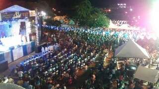Missa campal reuniu milhares de fiéis em Ladário. (Foto:Divulgação)