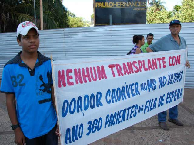  Fila de renais cr&ocirc;nicos s&oacute; diminui em MS quando paciente morre 