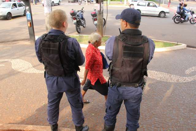 Policiamento &eacute; maior no Centro, mas distra&ccedil;&atilde;o ainda beneficia ladr&otilde;es