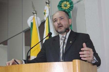 Paulo Defante reassume hoje cargo de Defensor P&uacute;blico-Geral do Estado 