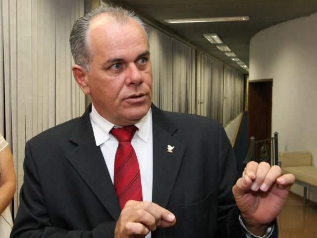 Audi&ecirc;ncia p&uacute;blica discute riscos das &ldquo;farmacinhas&rdquo; dom&eacute;sticas