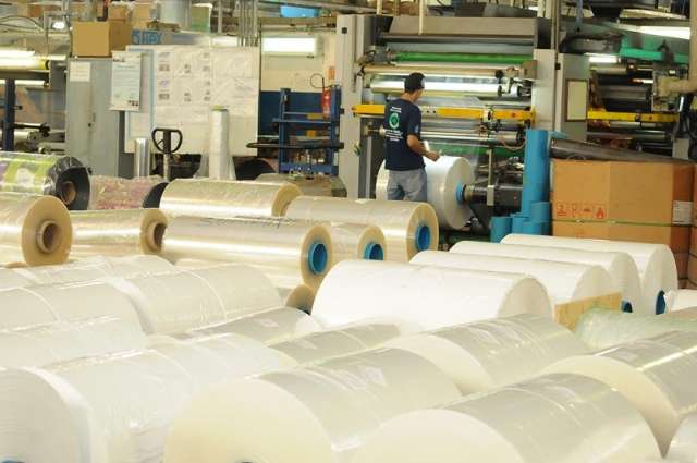 Ind&uacute;stria de MS demitiu 6,1 mil trabalhadores em dez meses 