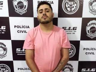Tio Chico foi preso por policiais civis em esconderijo na Vila Cachoeirinha (Foto: Divulgação)