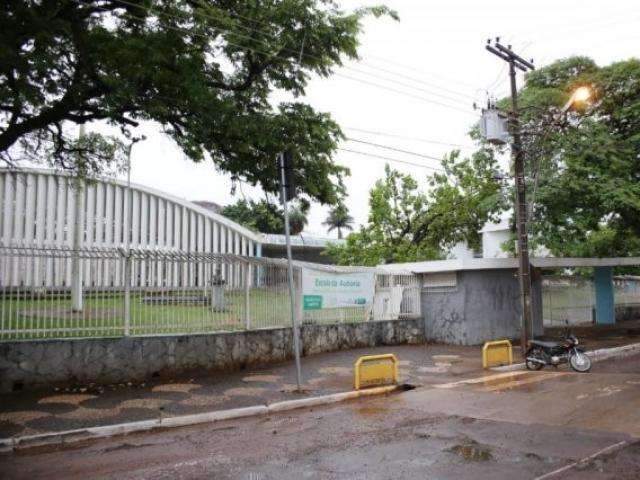 Secretaria diz que suspens&atilde;o tamb&eacute;m foi para proteger professores